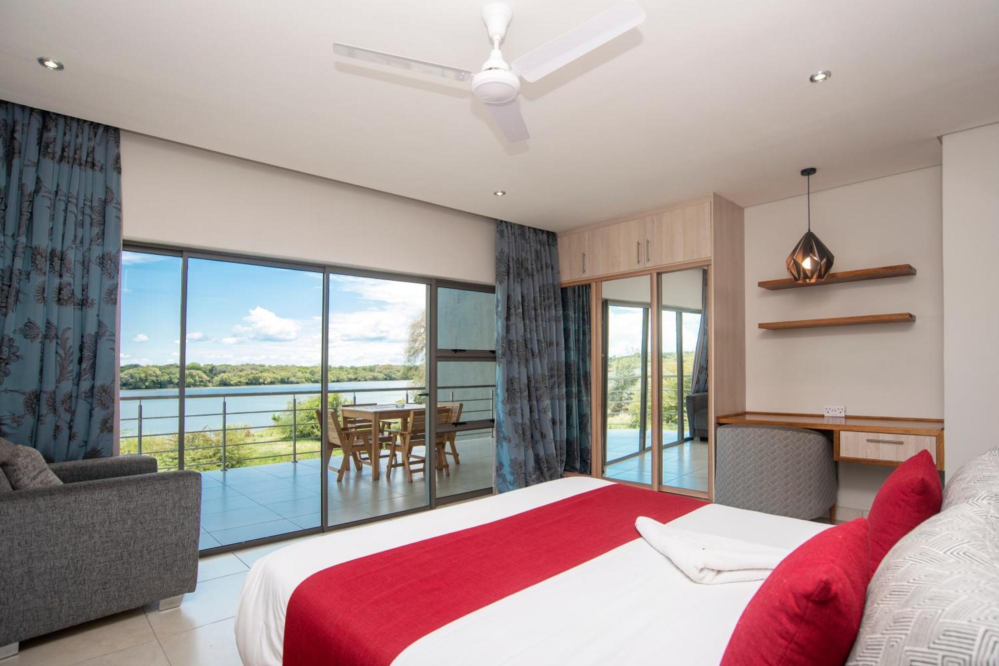 Sandpiper Villas Chobe Kasane Exterior photo