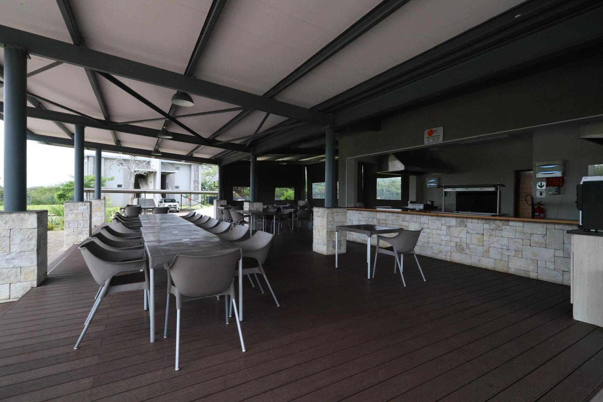 Sandpiper Villas Chobe Kasane Exterior photo