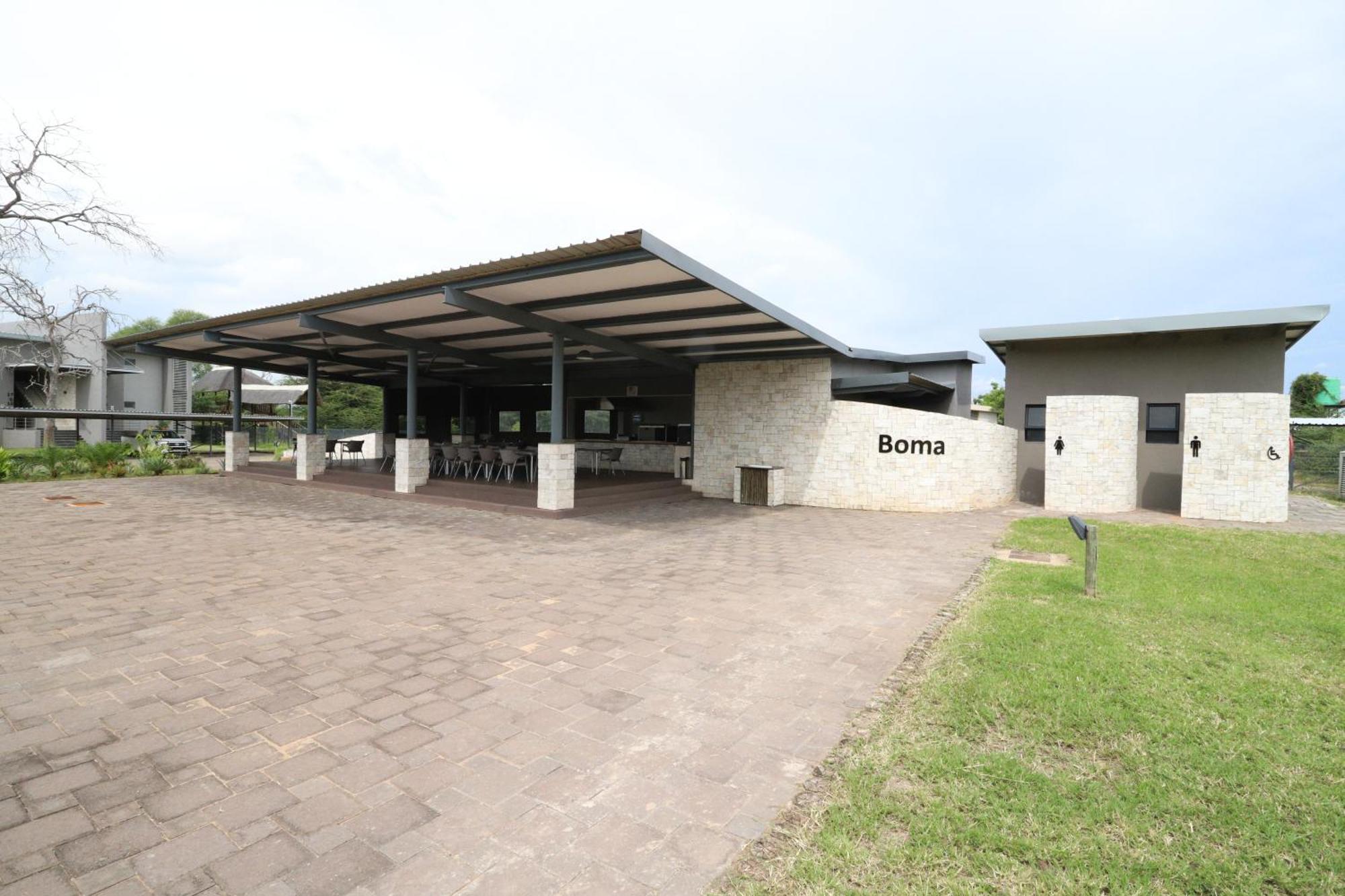 Sandpiper Villas Chobe Kasane Exterior photo